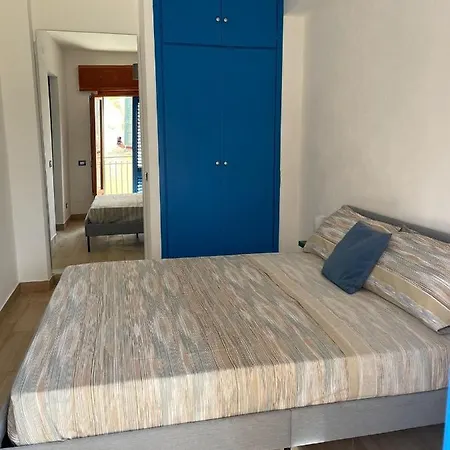 Casa Di Leda 1 דירה *