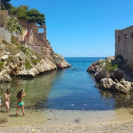 Casa Di Leda 2 Santa Flavia
